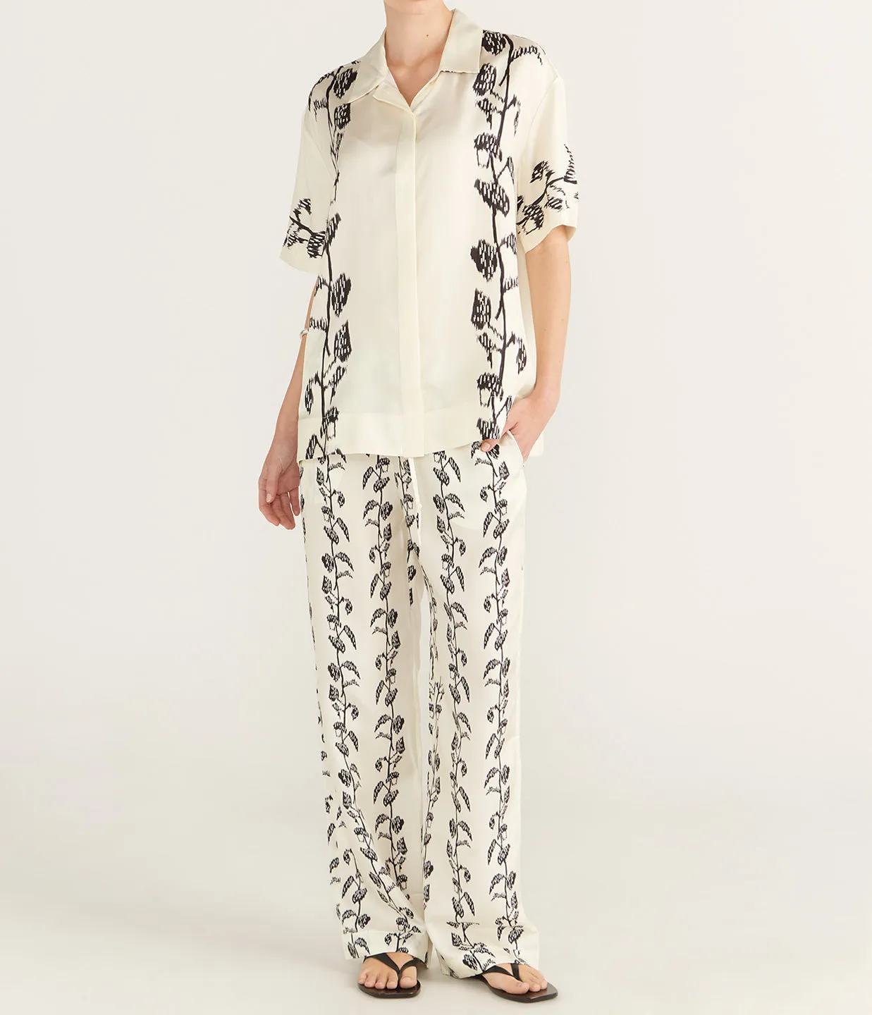 Aurelia Silk Trouser in Ecru Vine