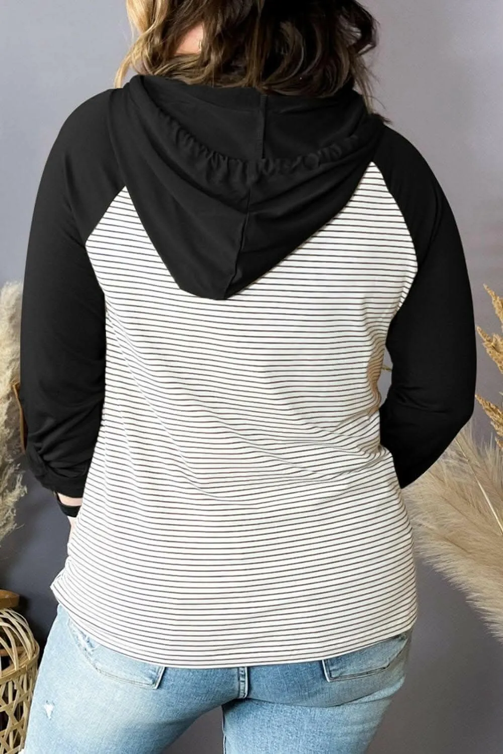 Chic plus size striped hoodie