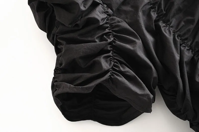 PLEATED CROPPED BLOUSE