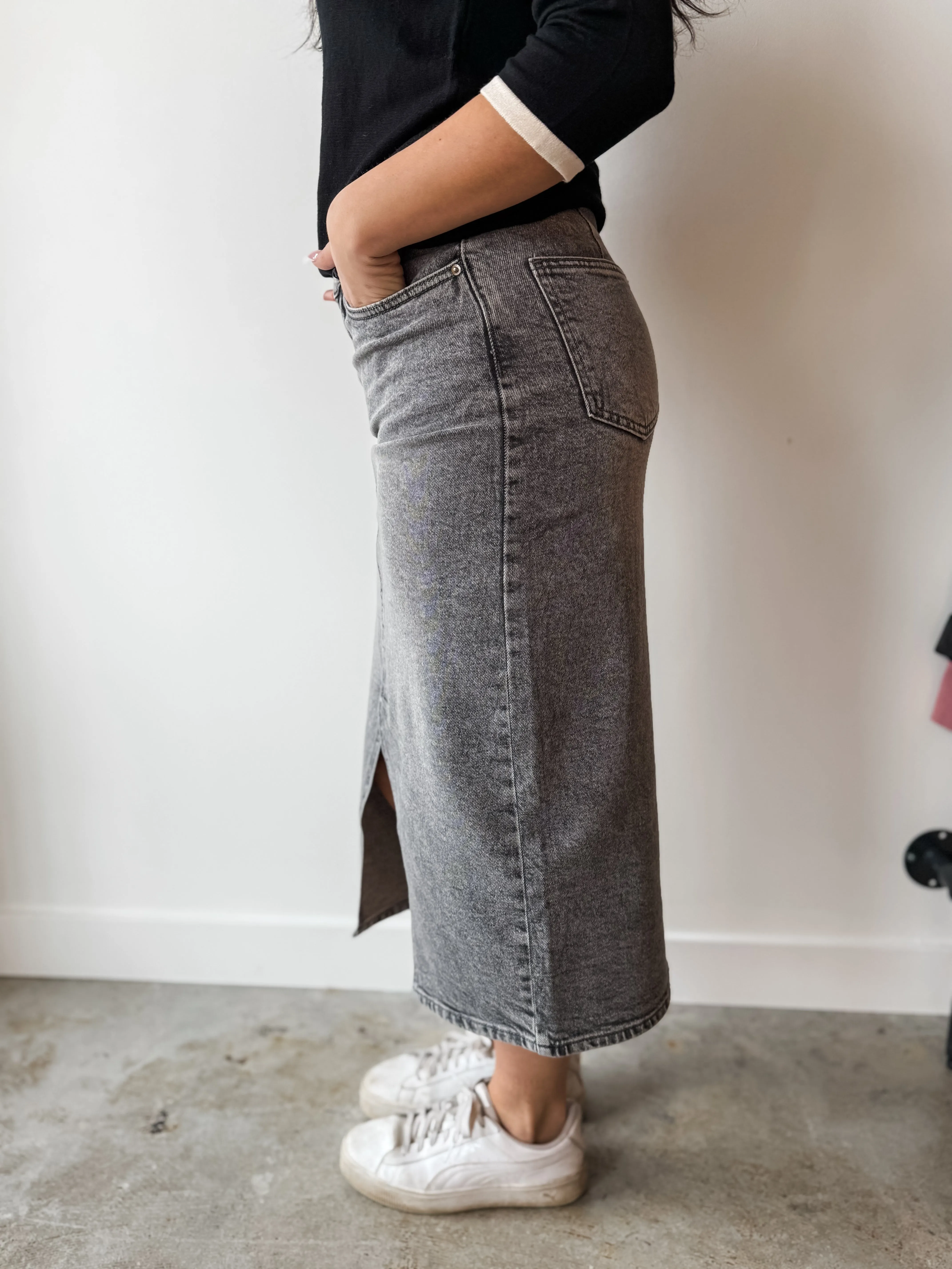 Veri Denim Midi Skirt - Grey